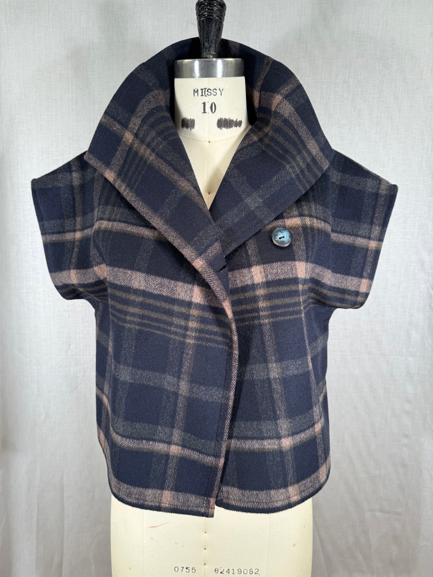 Plaid Bolero